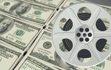 How to Make a Budget for a Movie Night