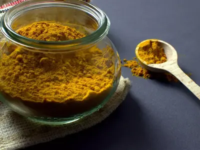 Manfaat Kunyit untuk Kesehatan: Atasi Flu, Pencernaan & Depresi